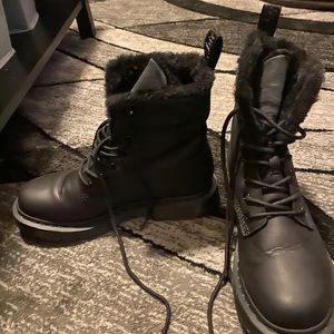 Sherpa-lined Doc Marten Boots Women's Size 8